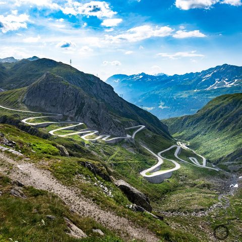 Landscape photograph of Old Pass Road